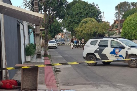 Polícia Civil de Guarapari prende dois homens acusados de homicídio ocorrido no fim do mês passado